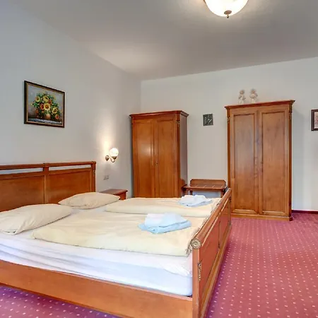 Lindemann Apartment